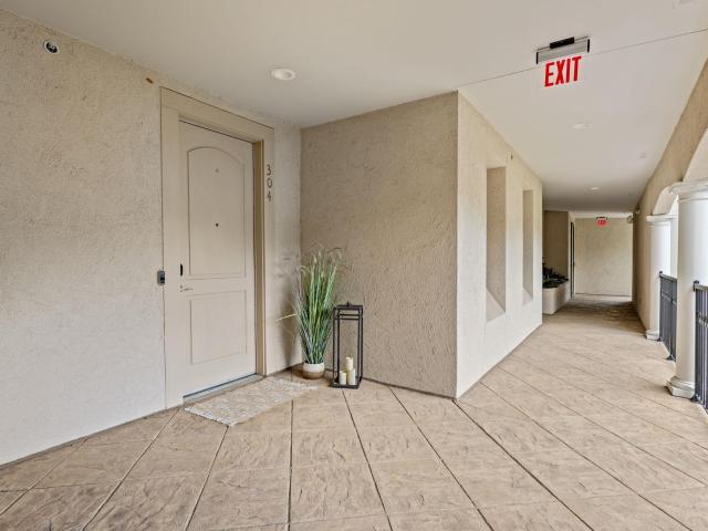 1209 E Washington Street # Unit 304
