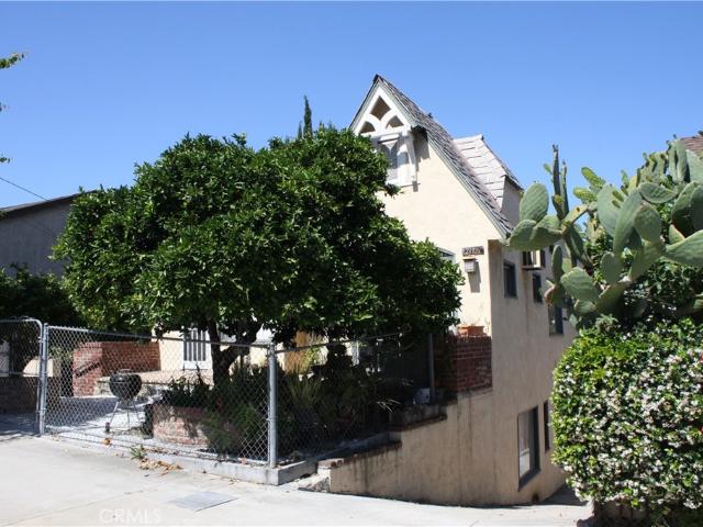 1209 Hyperion Ave, Los Angeles, CA 90029 | MLS #GD26092