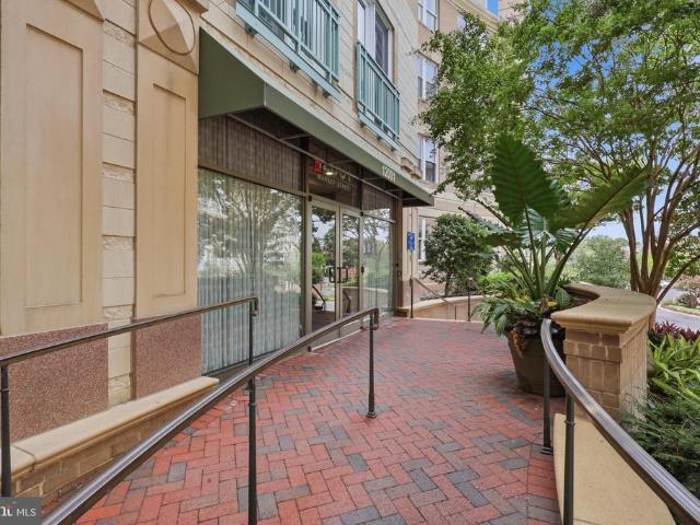 12001 Market Street # 122