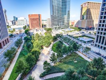 1200 Main St, Unit 703, Dallas, TX 75202 | MLS #21128