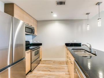 1200 Main Street # 2508