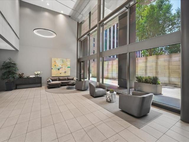 1200 Main Street # 2108