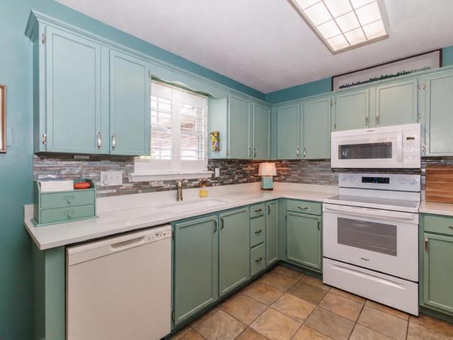 1200 N Saybrook Lane