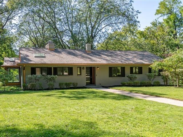 1200 Oakwood Ave, Oakwood, OH 45419