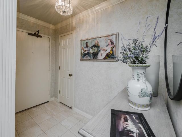 1200 Beacon Parkway E # 607