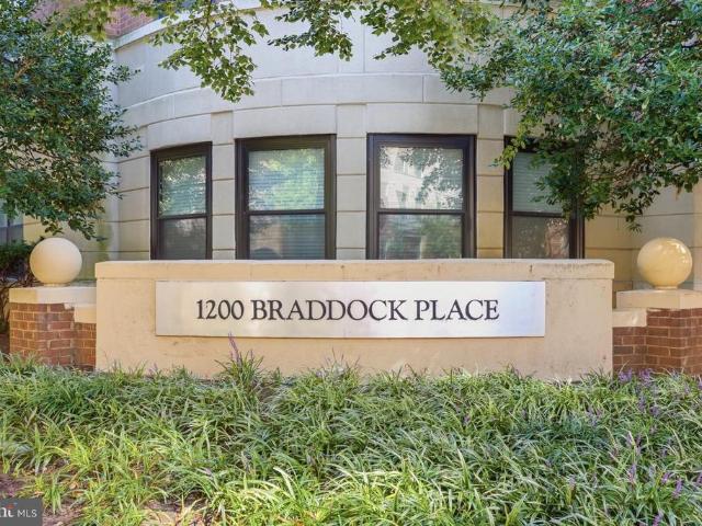 1200 Braddock Place # 409