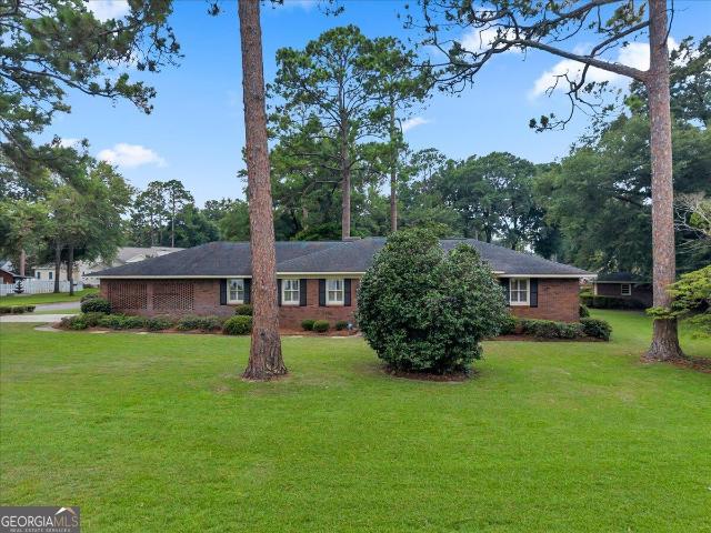 1200 Chennault Drive