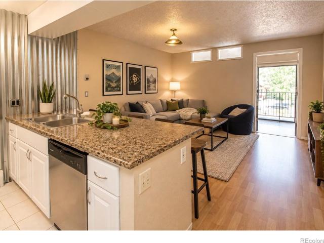 1200 College Avenue # 213