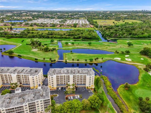 1200 Country Club Dr, Unit 5506, Largo, FL 33771 | MLS #TB8380