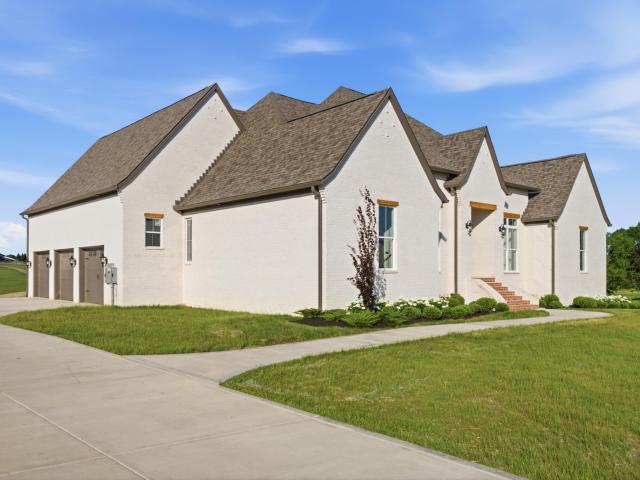 1200 Craig Crossing
