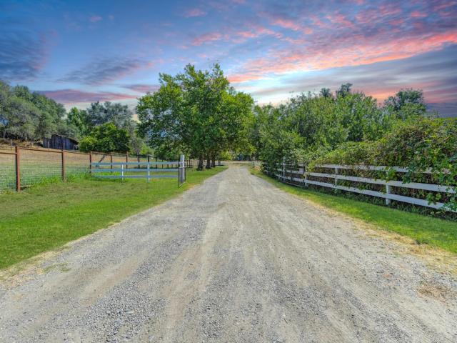 1200 Gold Hill Rd, Newcastle, CA 95658 | MLS #226031