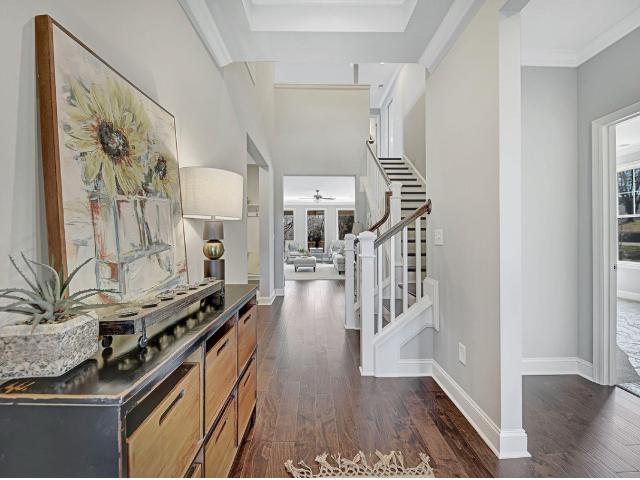 1200 Loggerhead Lane