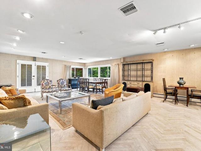 1200 Pheasant Road