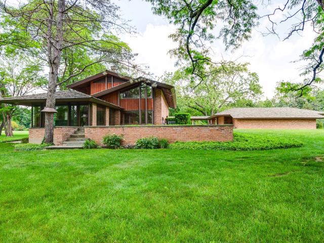 1200 Regency Lane, Lake Forest, US, IL