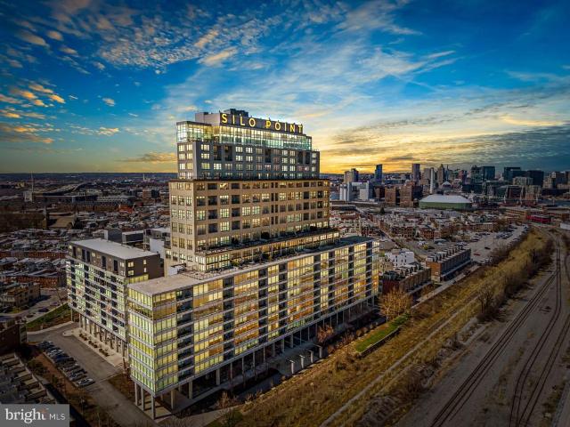 1200 Steuart Street # 1035