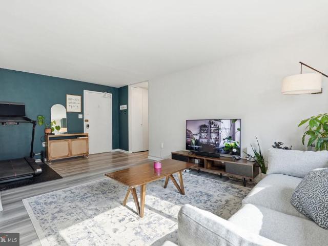 1200 S Arlington Ridge Road # 614