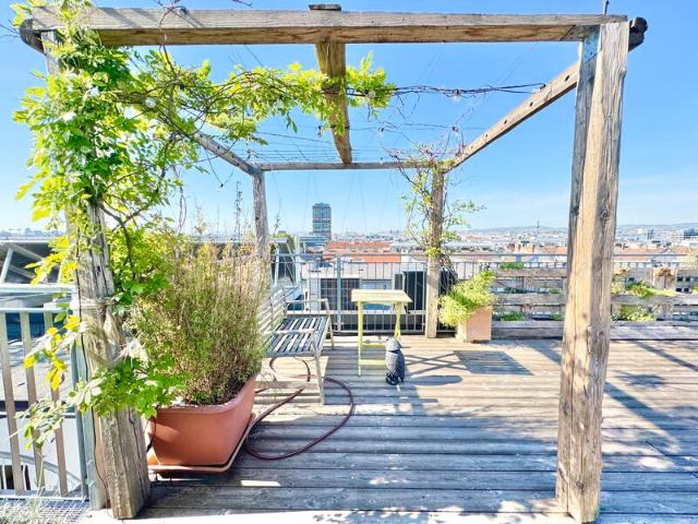 1200 Wien PENTHOUSE FEELING | TRAUMHAFTE DACHTERRASSENWOHNUNG | 360° WIENBLICK | HELLE 2 ZIMMER | TOPLAGE