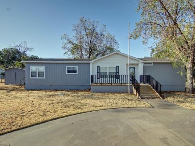1200 1st St, Graham, TX 76450