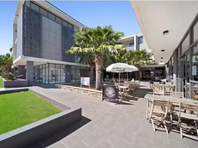 120/180 South Creek Road, Wheeler Heights Apartment for rent.