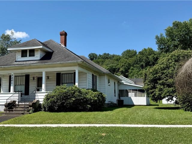 1201 N Main Street