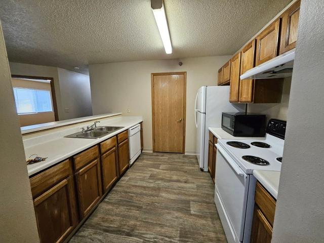 1201 E Bell Avenue 1 Bedroom Apartment for Rent at 1201 E Bell Ave, Des Moines, IA 50315 Indianola Hills