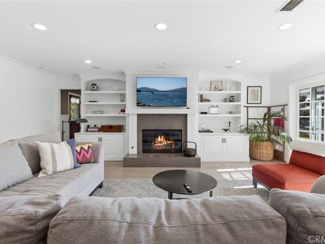 1201 Estelle Lane