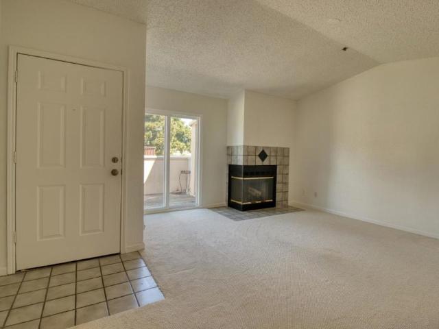 1201 Glen Cove Parkway 1816