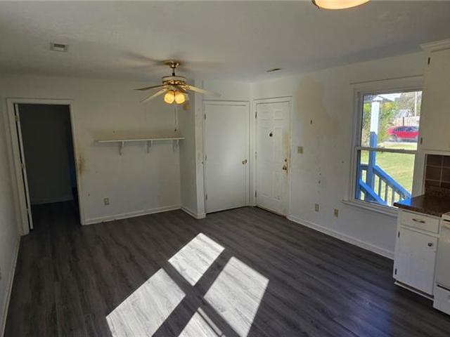 1201 Wolf Trap RD