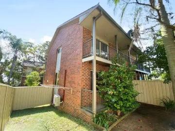 1/202 Brunker Road, Adamstown, NSW 2289