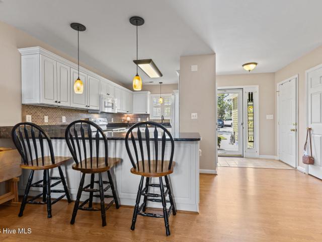 1202 Cedarwood Village