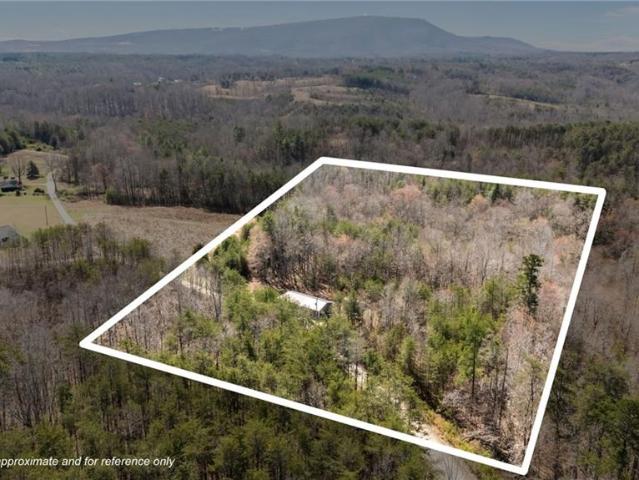1202 Farm Road