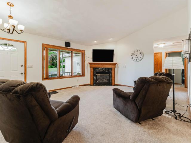 1202 willow bend lane