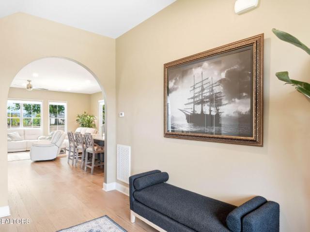 12033 Signal View Rd
