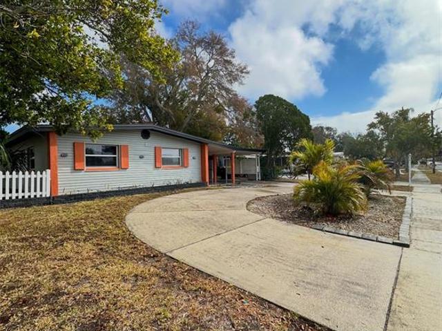 1203 N Saturn Ave, Clearwater, FL 33755 | MLS #O6379