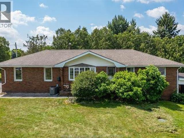 1203 County Road 27, Lakeshore, ON, N8L 1B7 house for sale | Listing ID 26019 | Royal LePage