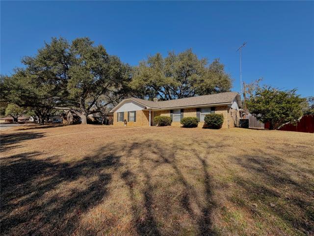 1203 Hollis Dr, Brenham, TX 77833 | MLS #2331