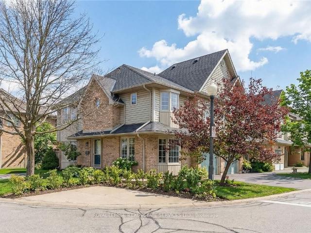 120 3 New Street, Burlington | Sold, W12637 | Condos. Ca