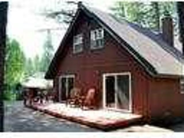 $120 / 3br BEAUTIFUL REMODELED CABIN FOR 8 PET FRIENDLY WIFI 3326