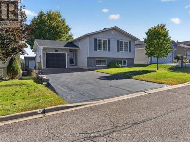 120 Cockburn Crescent, Pembroke, ON, K8A 8K6 house for sale | Listing ID X13849 | Royal LePage