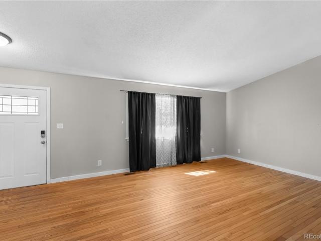 120 Comanche Court
