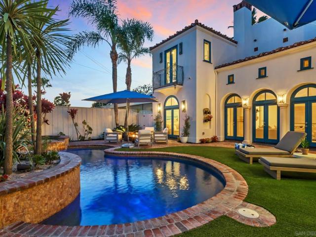 120 Carob Way