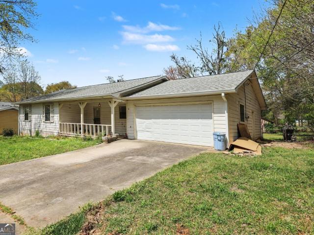 120 Carriage Circle