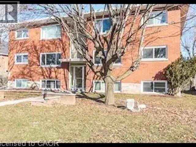 120 CLIVE Road Unit# 4