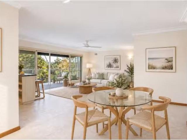 1/20 Aitken Avenue, Queenscliff Townhouse for rent Listed by.