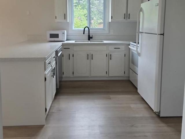 120 BEVERLY Street Unit# A, Cambridge, Ontario, N1R3Z7