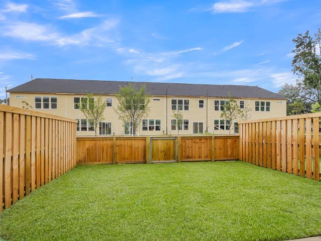 120 Dahlberg Street