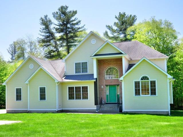 120 Derek Dr, Tolland, CT 06084