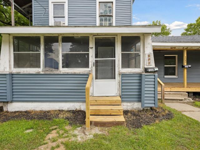 120 E Montcalm Street