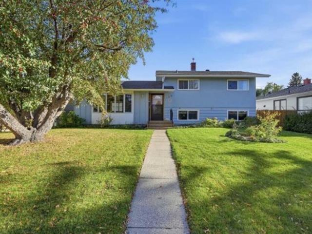 120 Fairview Crescent Se, Calgary, AB, T2H 0Z6 house for sale | Listing ID A2349 | Royal LePage
