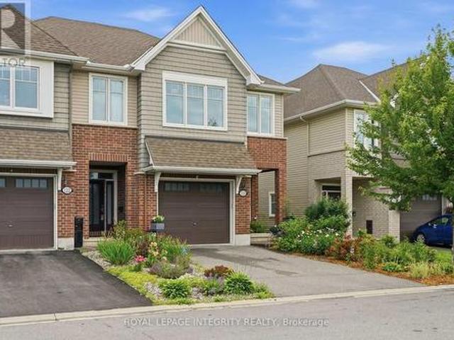 120 Kestrel Street, Ottawa, ON, K1T 0P8 house for sale | Listing ID X13547 | Royal LePage